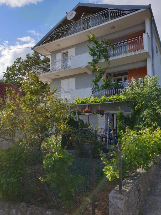 Apartments Mima Kaštela Dış mekan fotoğraf