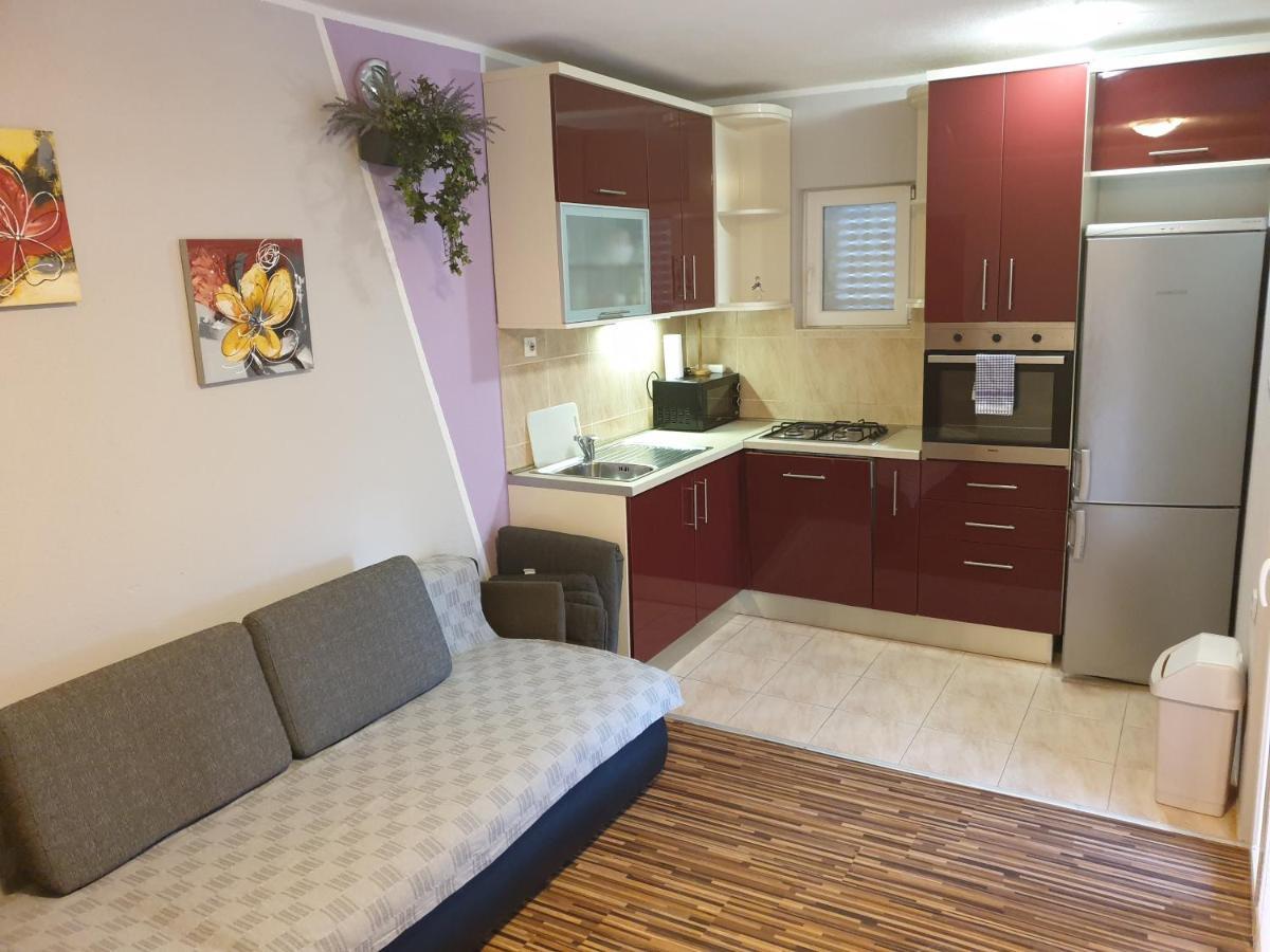 Apartments Mima Kaštela Dış mekan fotoğraf