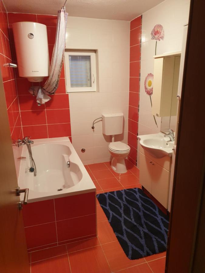 Apartments Mima Kaštela Dış mekan fotoğraf