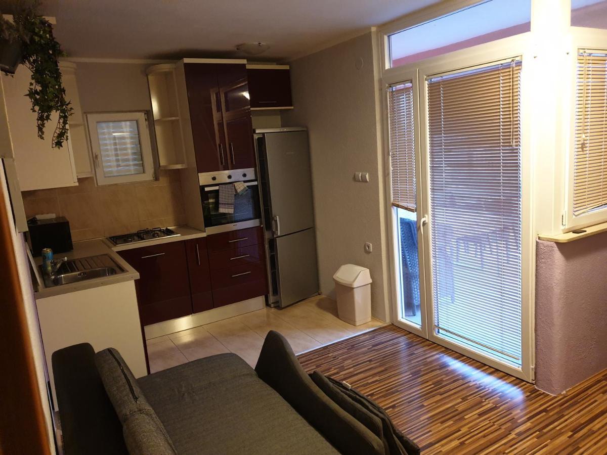 Apartments Mima Kaštela Dış mekan fotoğraf